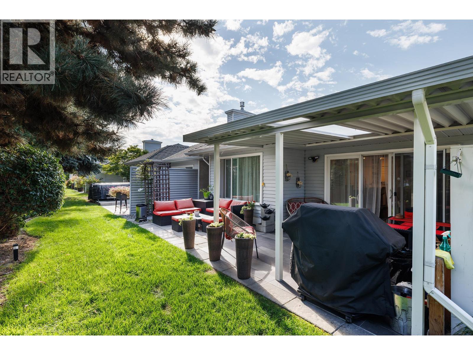 3370 Casorso Road Unit# 31, Kelowna, BC - Outdoor With Deck Patio Veranda With Exterior