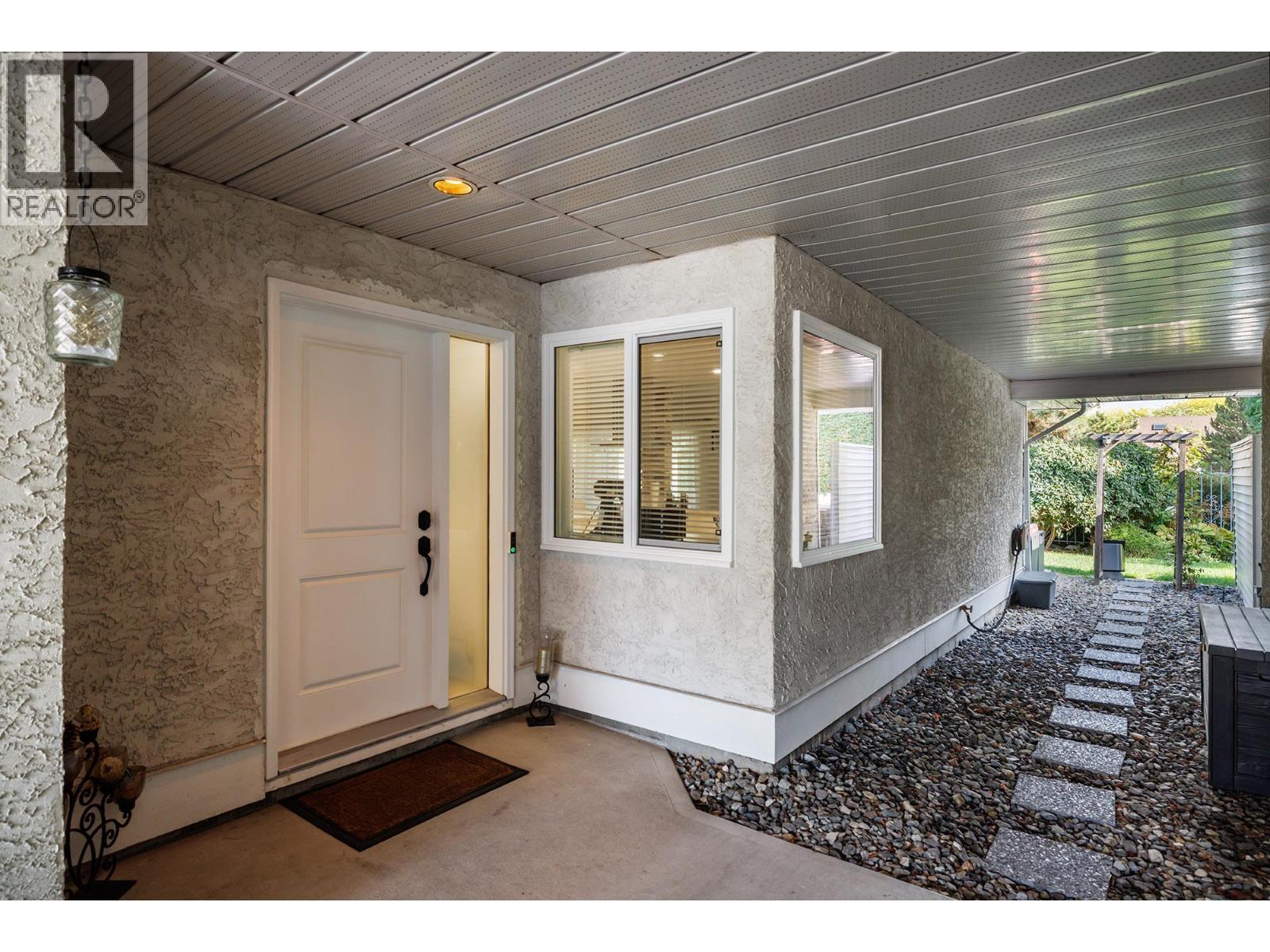 3370 Casorso Road Unit# 31, Kelowna, BC - Outdoor With Deck Patio Veranda With Exterior