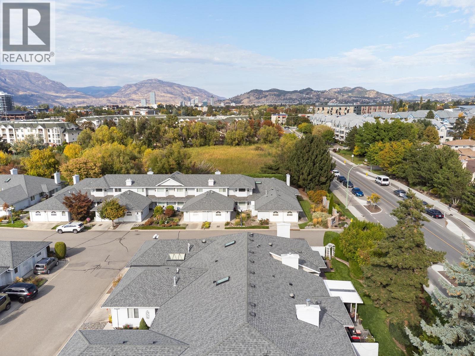 3370 Casorso Road Unit# 31, Kelowna, BC - Outdoor With View