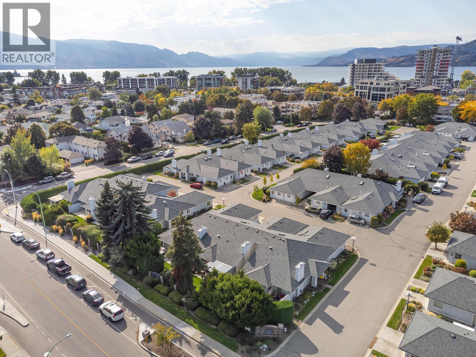 3370 Casorso Road Unit# 31, Kelowna, BC - Outdoor With View