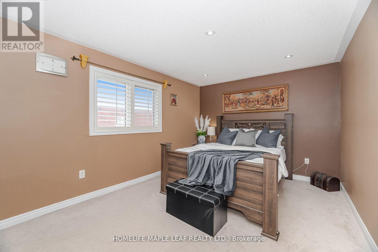 17 Eaglefield Gate, Brampton, ON - Indoor Photo Showing Bedroom