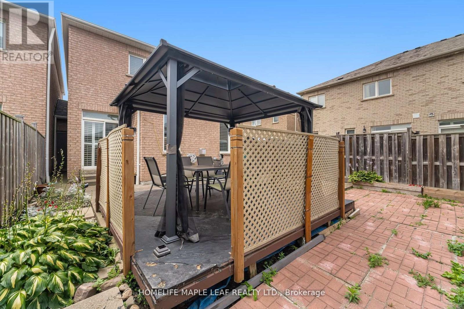 17 Eaglefield Gate, Brampton, ON - Outdoor With Deck Patio Veranda With Exterior