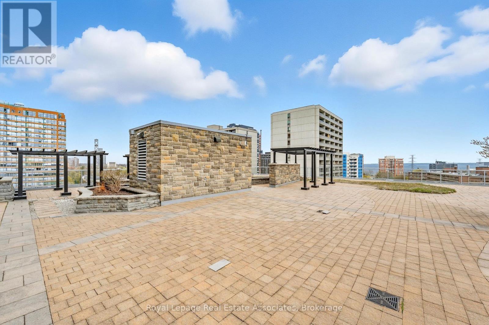amenities - 9th floor - 1407 - 551 Maple Avenue, Burlington, ON - Outdoor