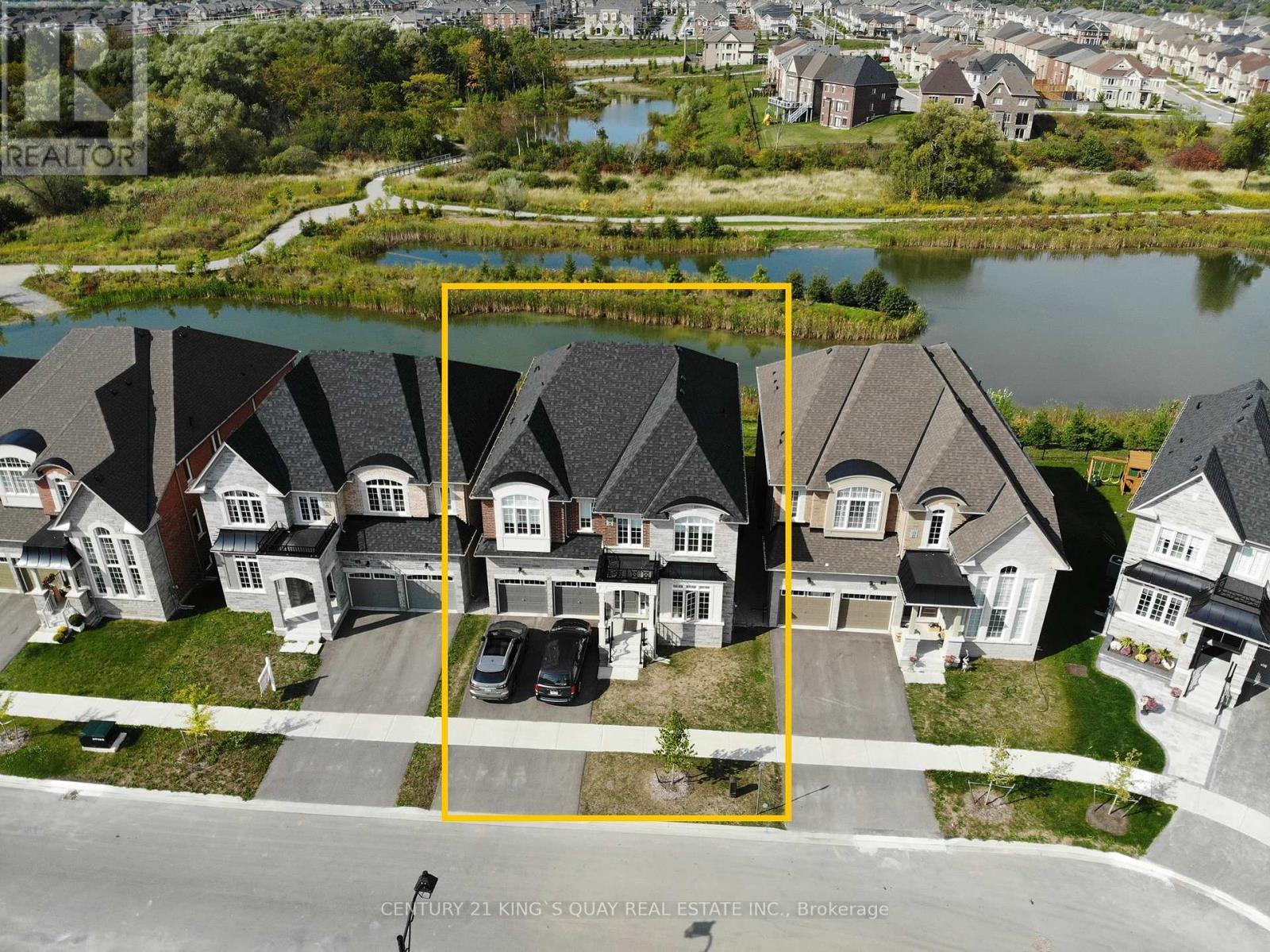 72 Joseph Hartman Crescent, Aurora, ON - Outdoor With Body Of Water With View