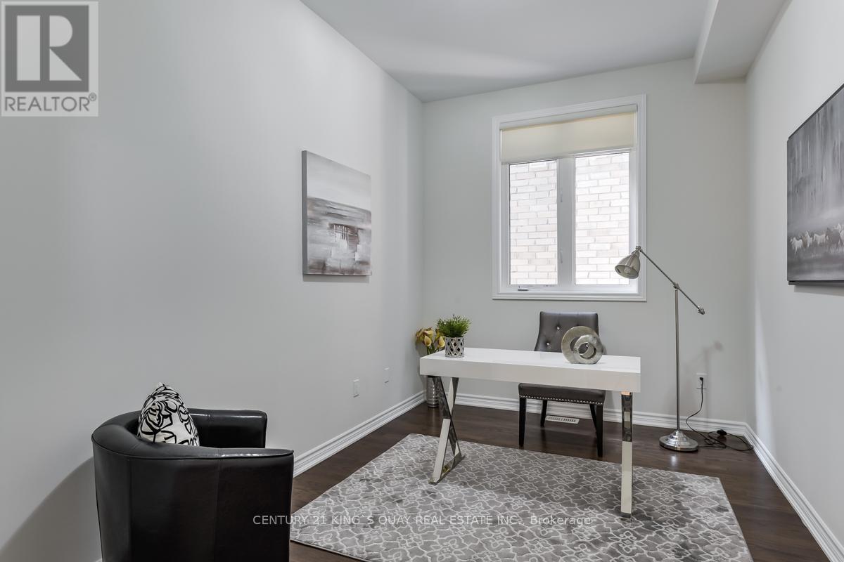 72 Joseph Hartman Crescent, Aurora, ON - Indoor Photo Showing Office