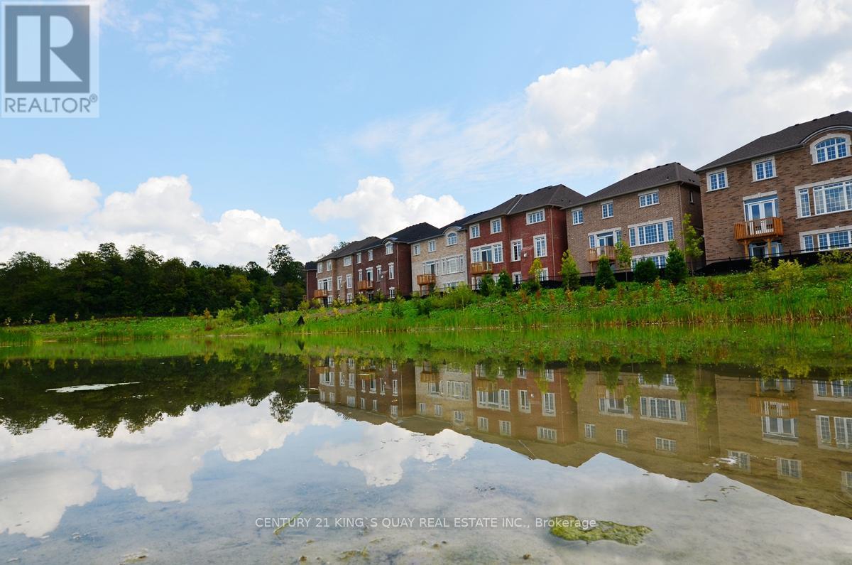 72 Joseph Hartman Crescent, Aurora, ON - Outdoor