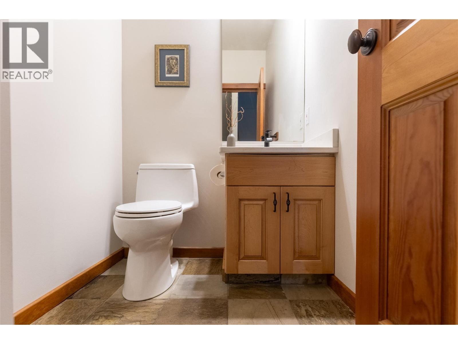 4576 Timberline Crescent Unit# 4, Fernie, BC - Indoor Photo Showing Bathroom