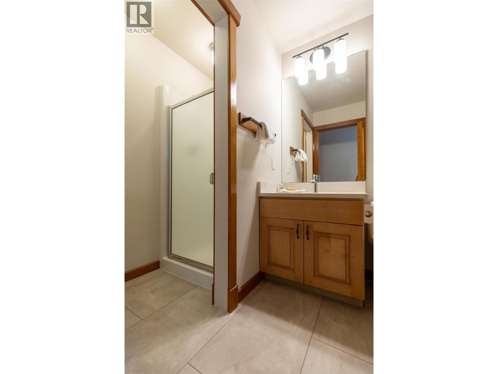 4576 Timberline Crescent Unit# 4, Fernie, BC - Indoor