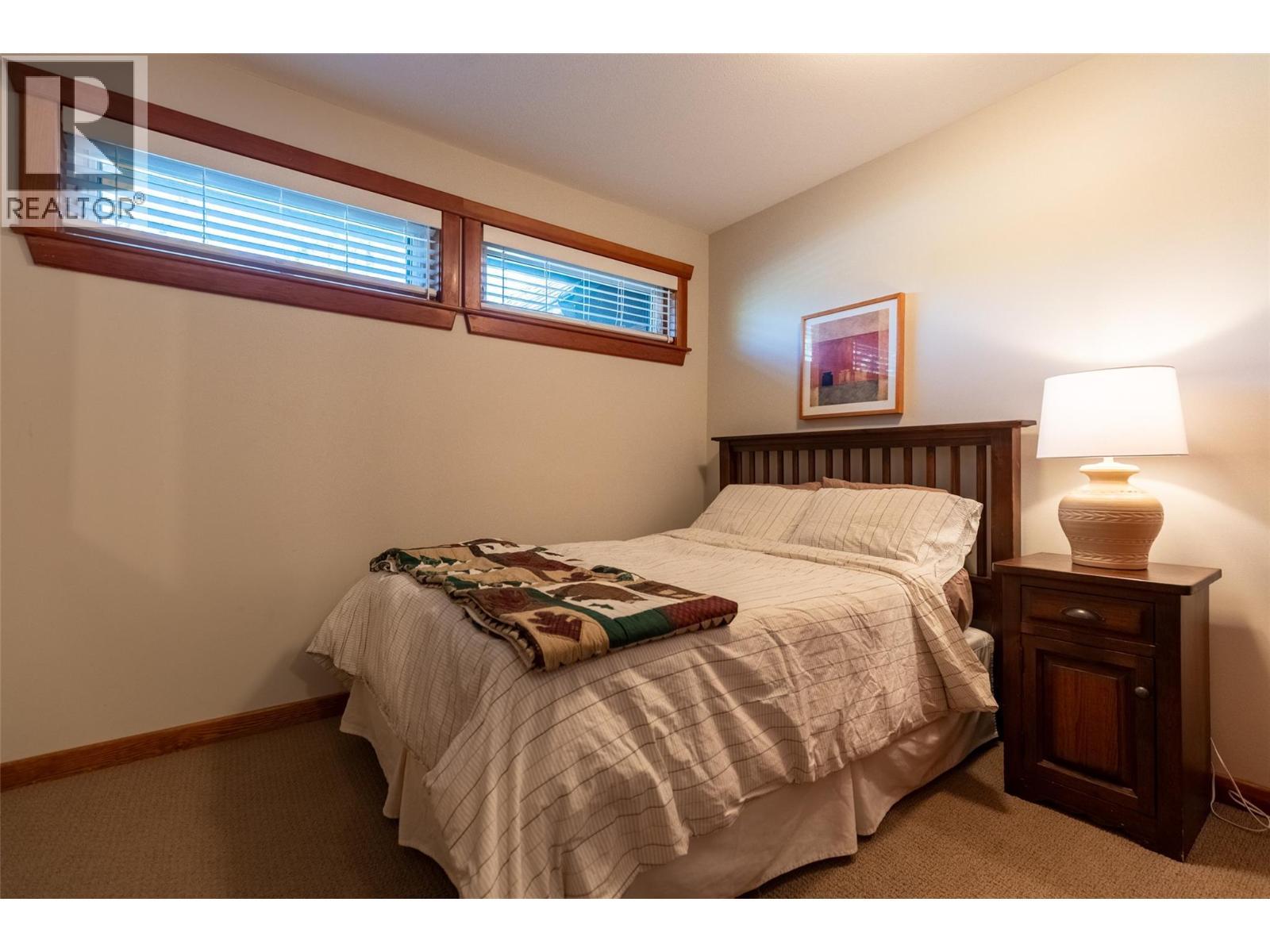 4576 Timberline Crescent Unit# 4, Fernie, BC - Indoor Photo Showing Bedroom