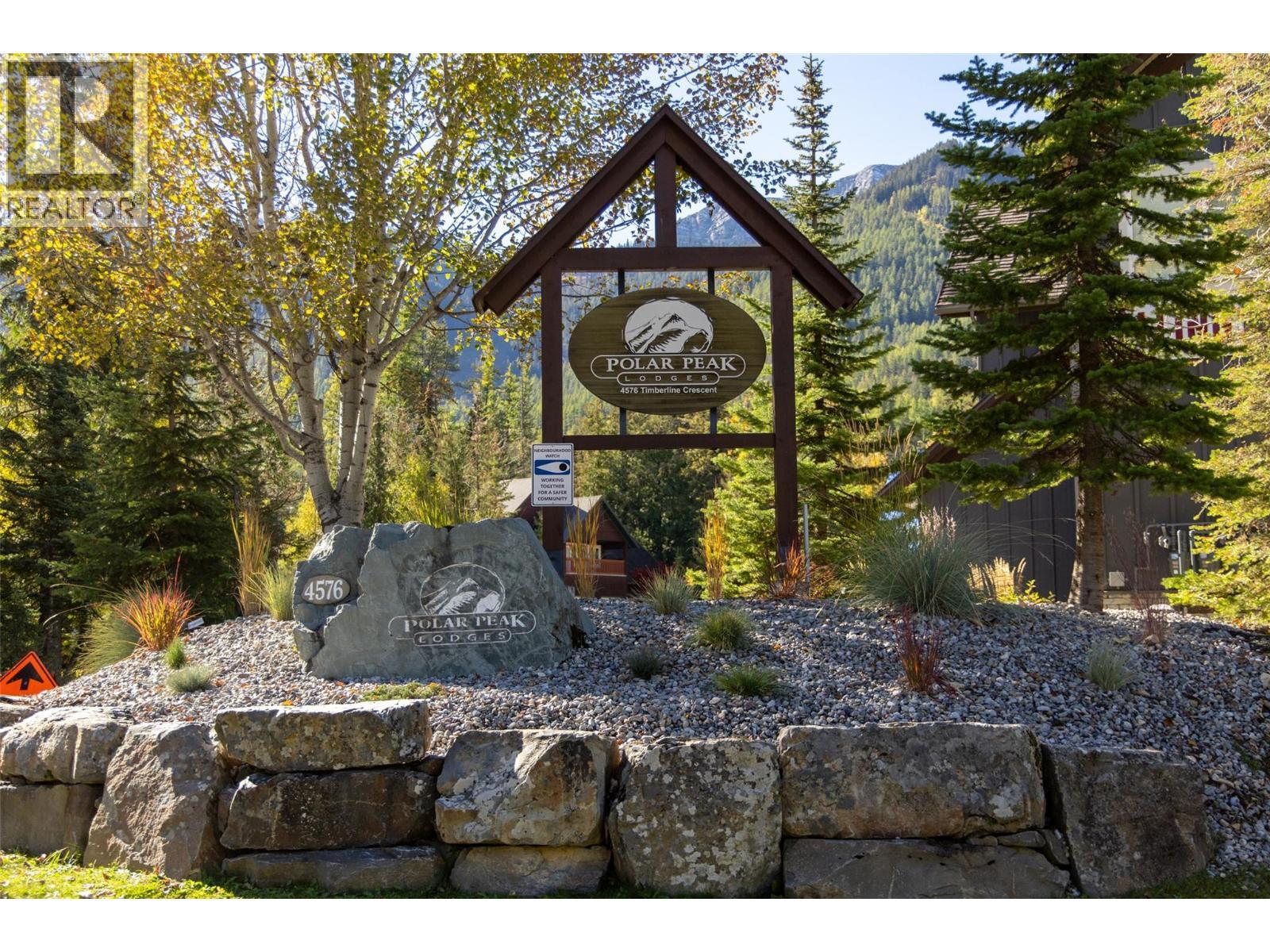4576 Timberline Crescent Unit# 4, Fernie, BC - Outdoor