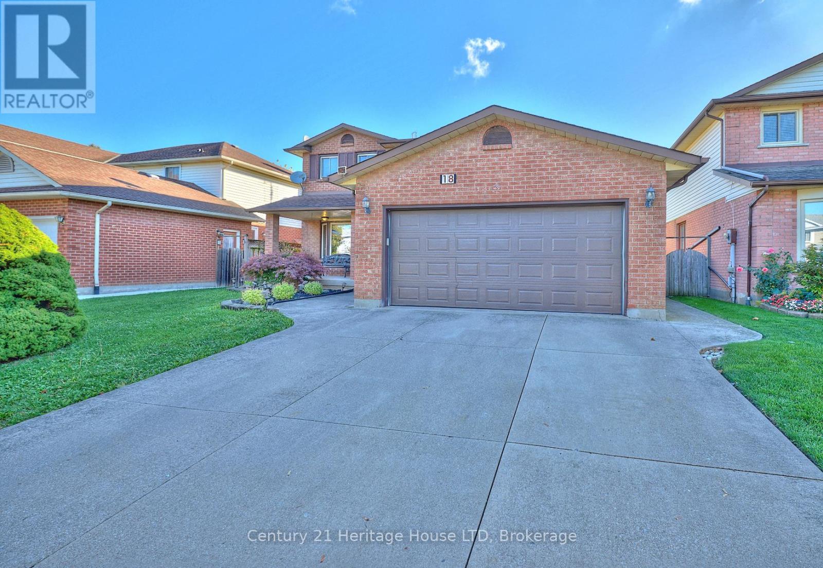 18 Bascary Crescent, St. Catharines (Rykert/Vansickle), ON - Outdoor