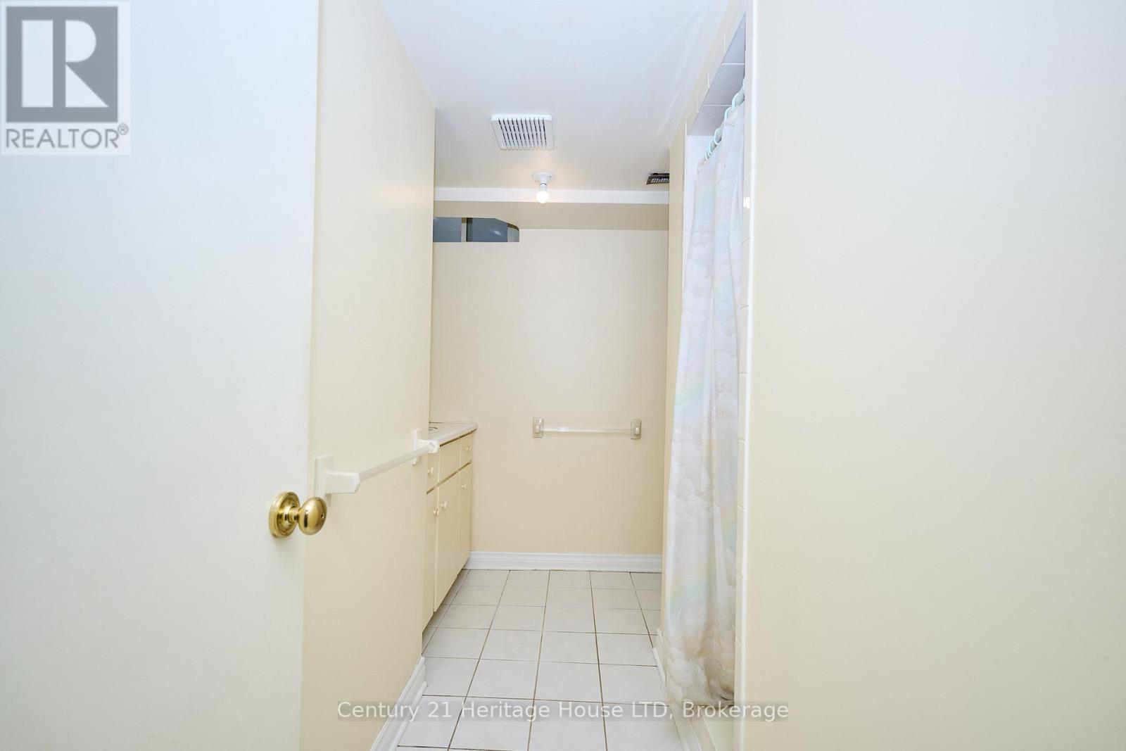 18 Bascary Crescent, St. Catharines (Rykert/Vansickle), ON - Indoor Photo Showing Other Room