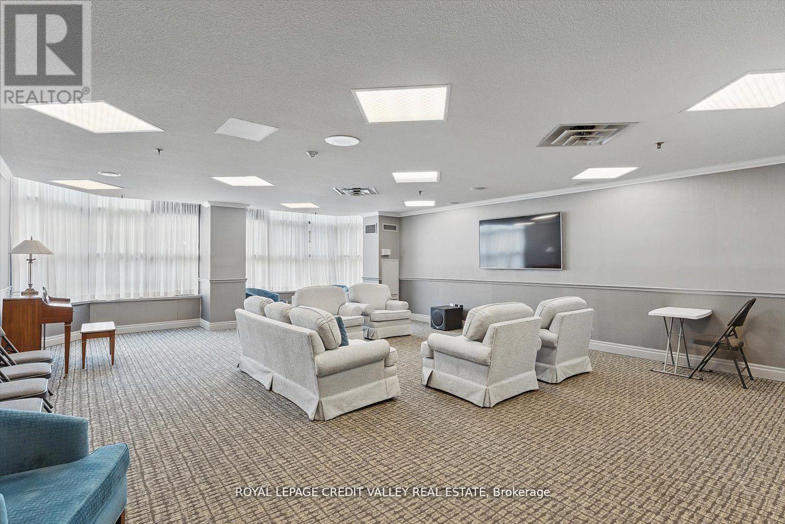 507 - 1200 Don Mills Road, Toronto, ON - Indoor Photo Showing Other Room