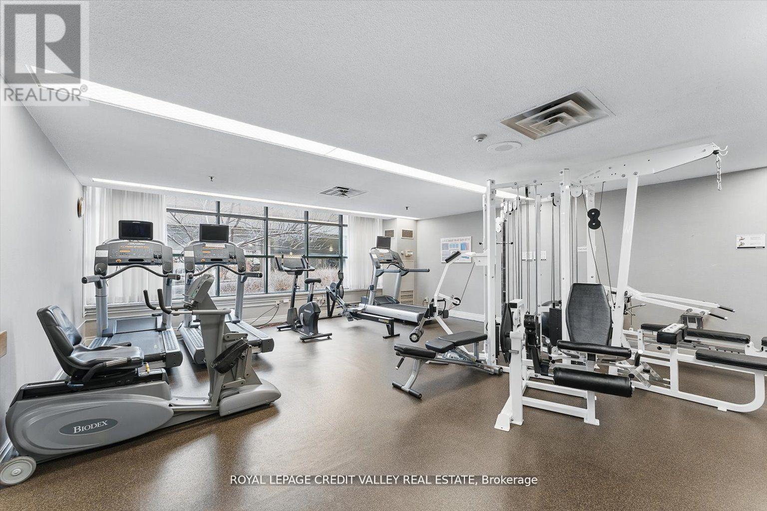 507 - 1200 Don Mills Road, Toronto, ON - Indoor Photo Showing Gym Room
