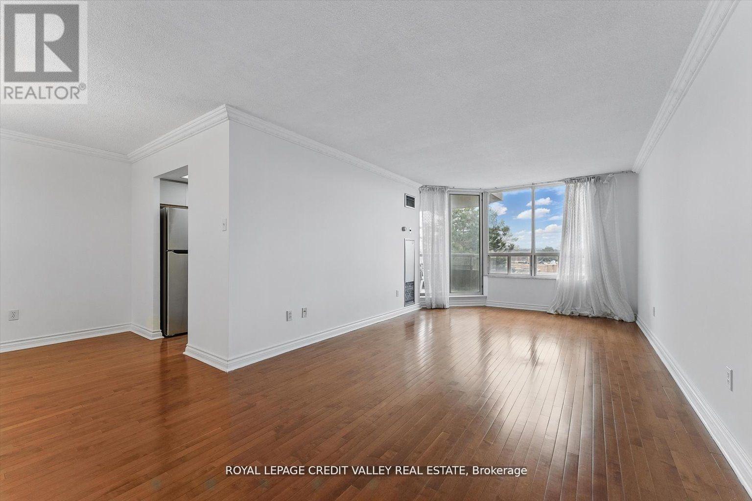 507 - 1200 Don Mills Road, Toronto, ON - Indoor Photo Showing Other Room