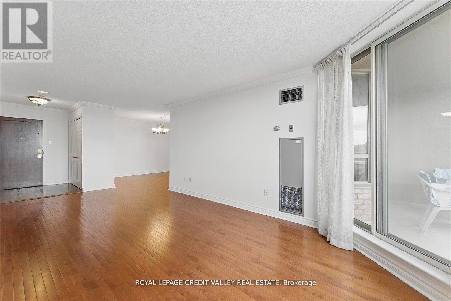 507 - 1200 Don Mills Road, Toronto, ON - Indoor Photo Showing Other Room