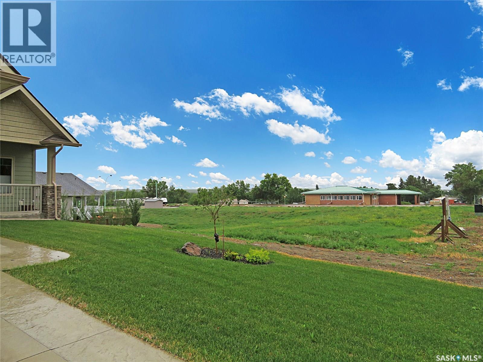 14 533 4Th Avenue Ne, Swift Current, SK