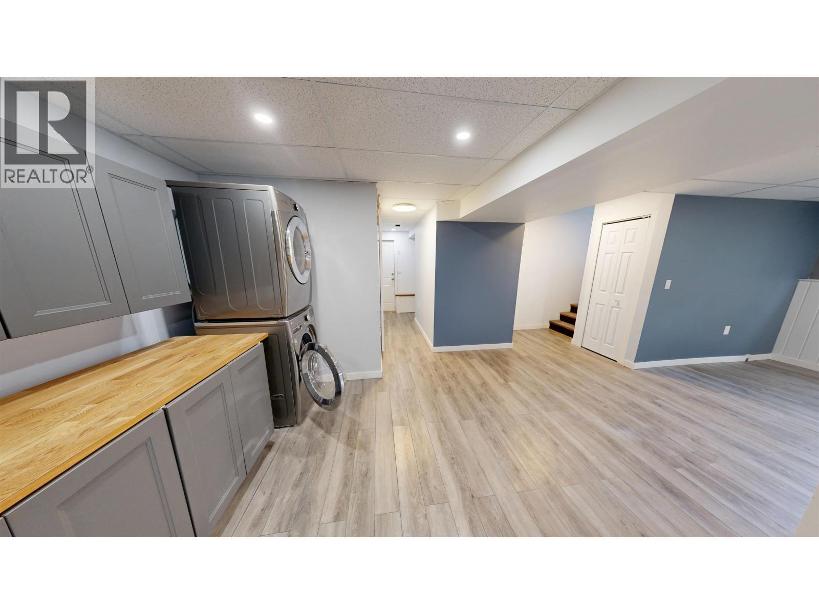 835 Spruce Avenue, 100 Mile House, BC - Indoor