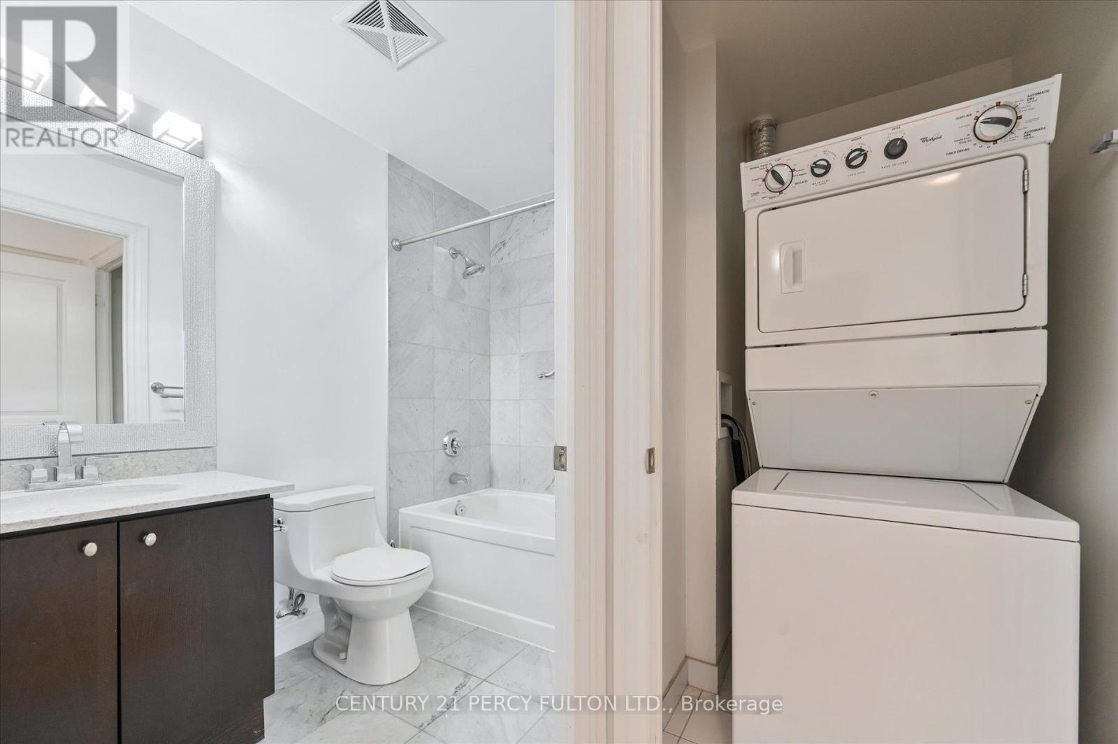 317 - 20 Bloorview Place, Toronto, ON - Indoor Photo Showing Laundry Room