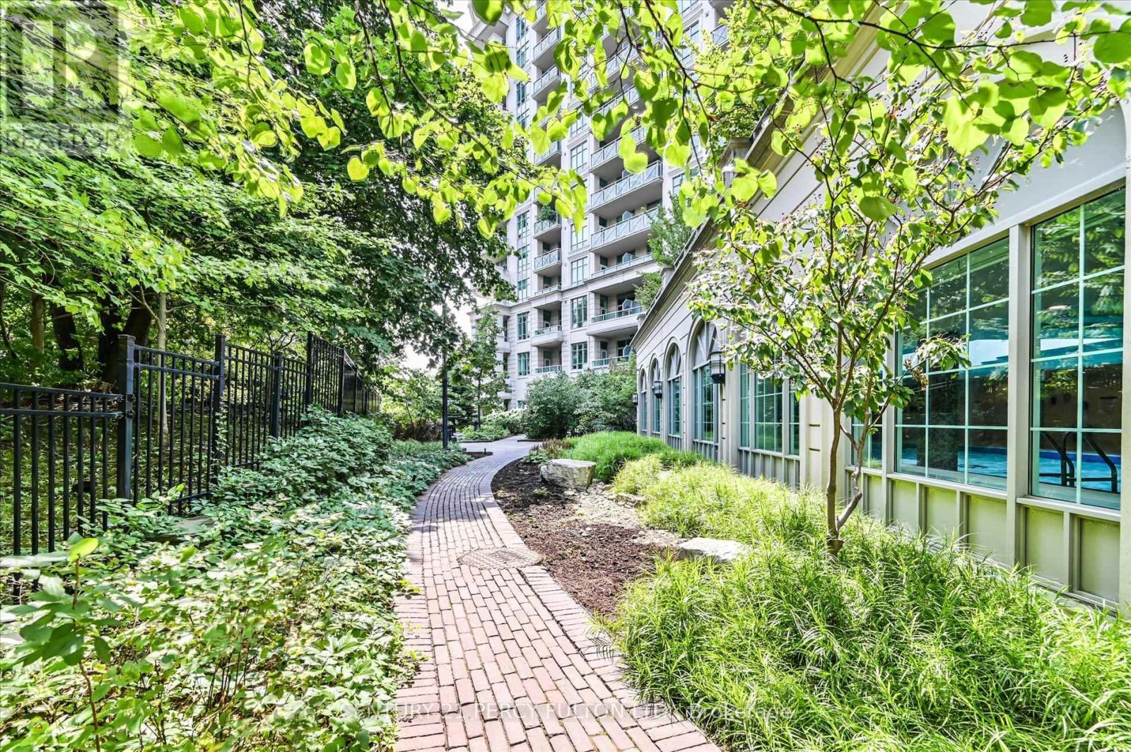 317 - 20 Bloorview Place, Toronto, ON - Outdoor