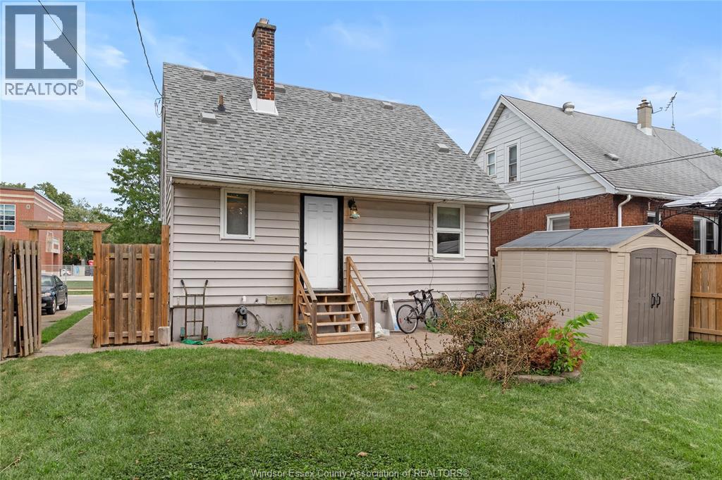 1673 Francois Road, Windsor, ON - Outdoor