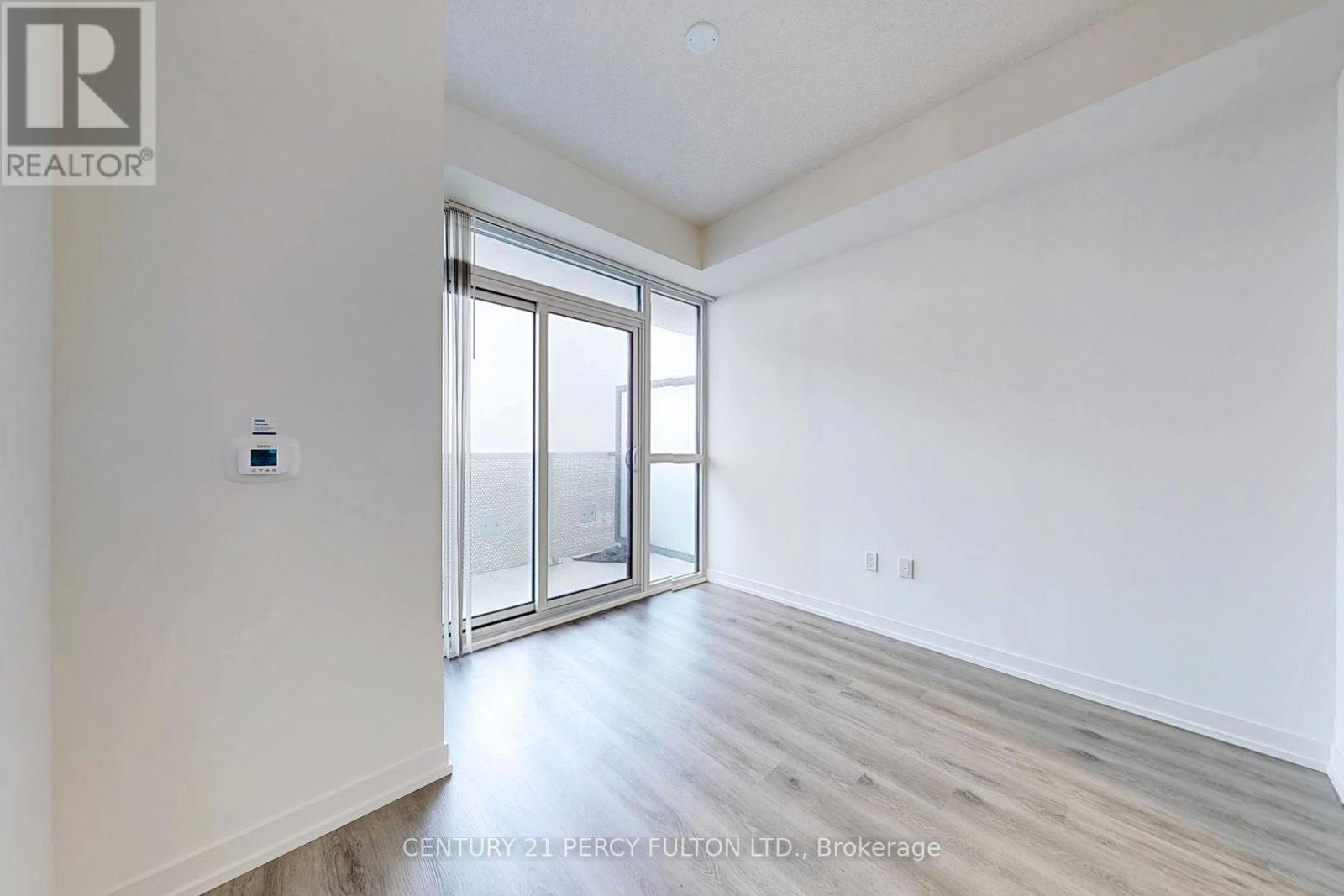 2108 - 225 Commerce Street, Vaughan, ON - Indoor Photo Showing Other Room
