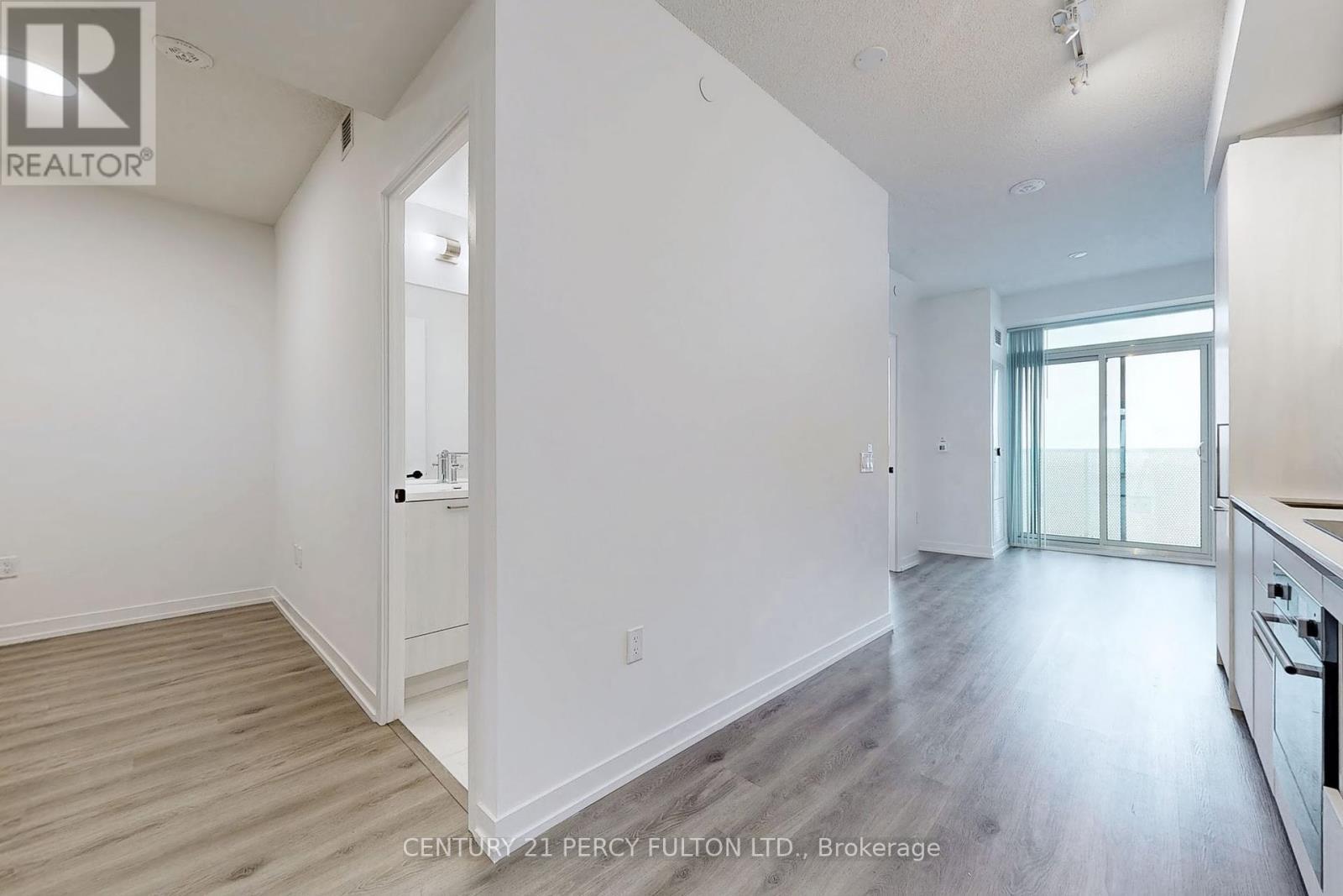 2108 - 225 Commerce Street, Vaughan, ON - Indoor Photo Showing Other Room