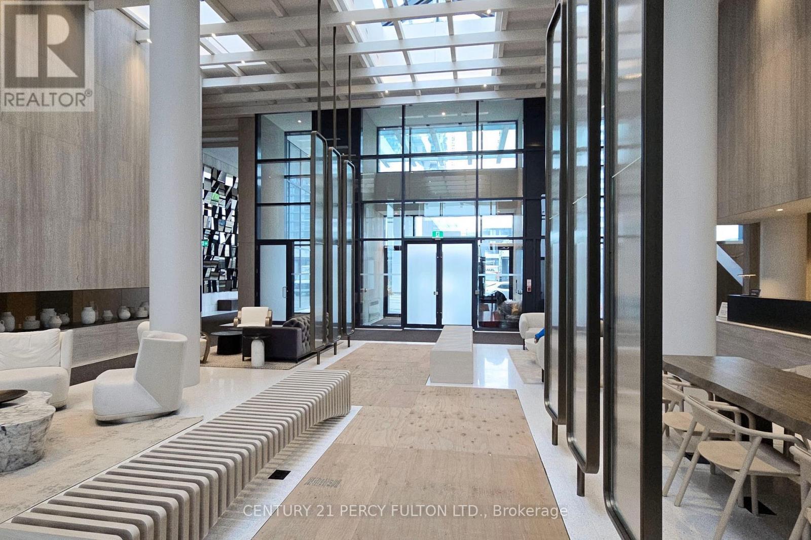 2108 - 225 Commerce Street, Vaughan, ON - Indoor Photo Showing Other Room