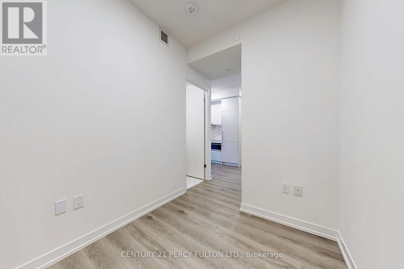 2108 - 225 Commerce Street, Vaughan, ON - Indoor Photo Showing Other Room