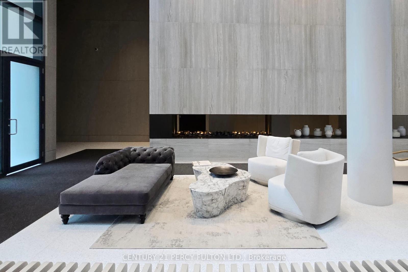 2108 - 225 Commerce Street, Vaughan, ON - Indoor Photo Showing Other Room