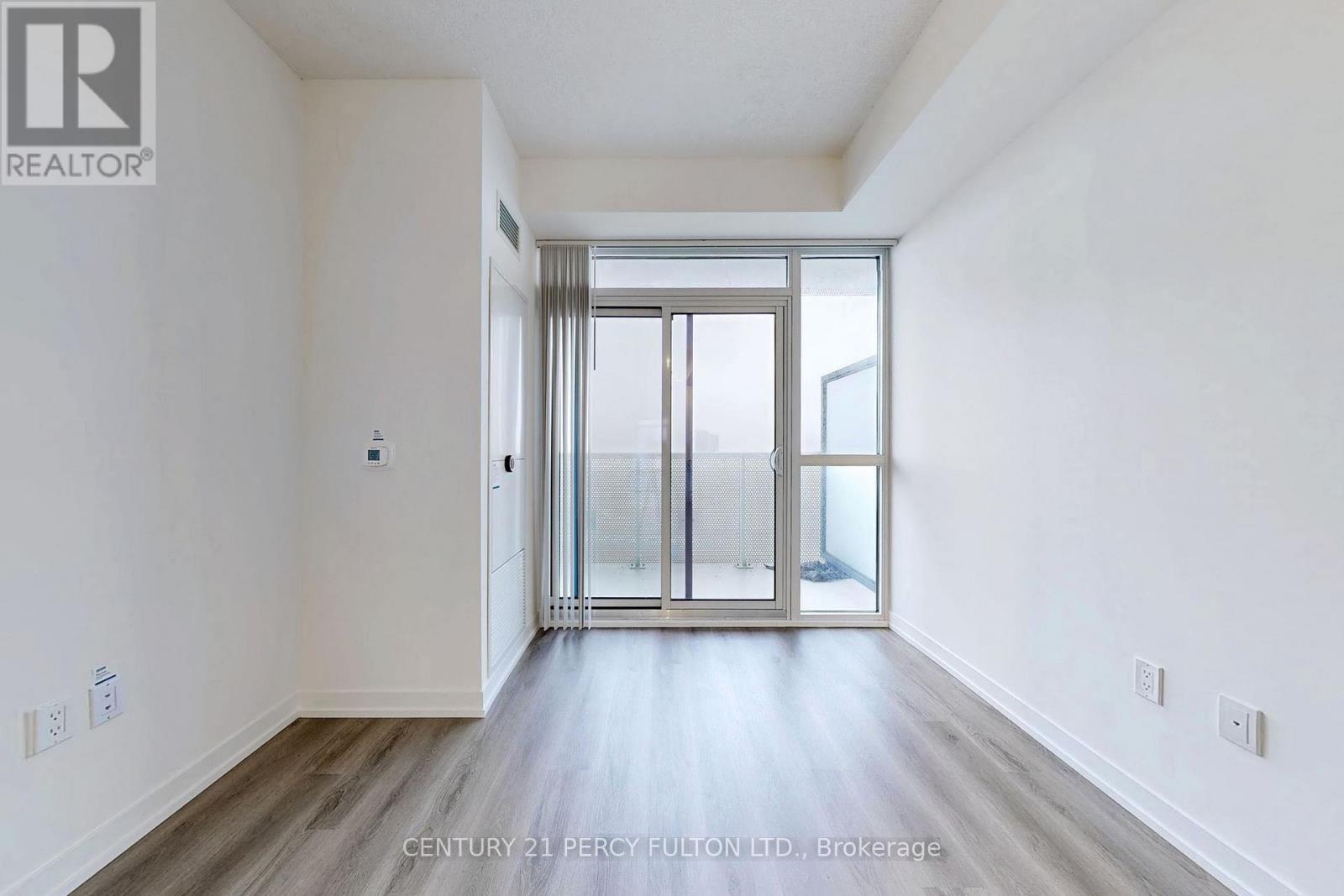 2108 - 225 Commerce Street, Vaughan, ON - Indoor Photo Showing Other Room