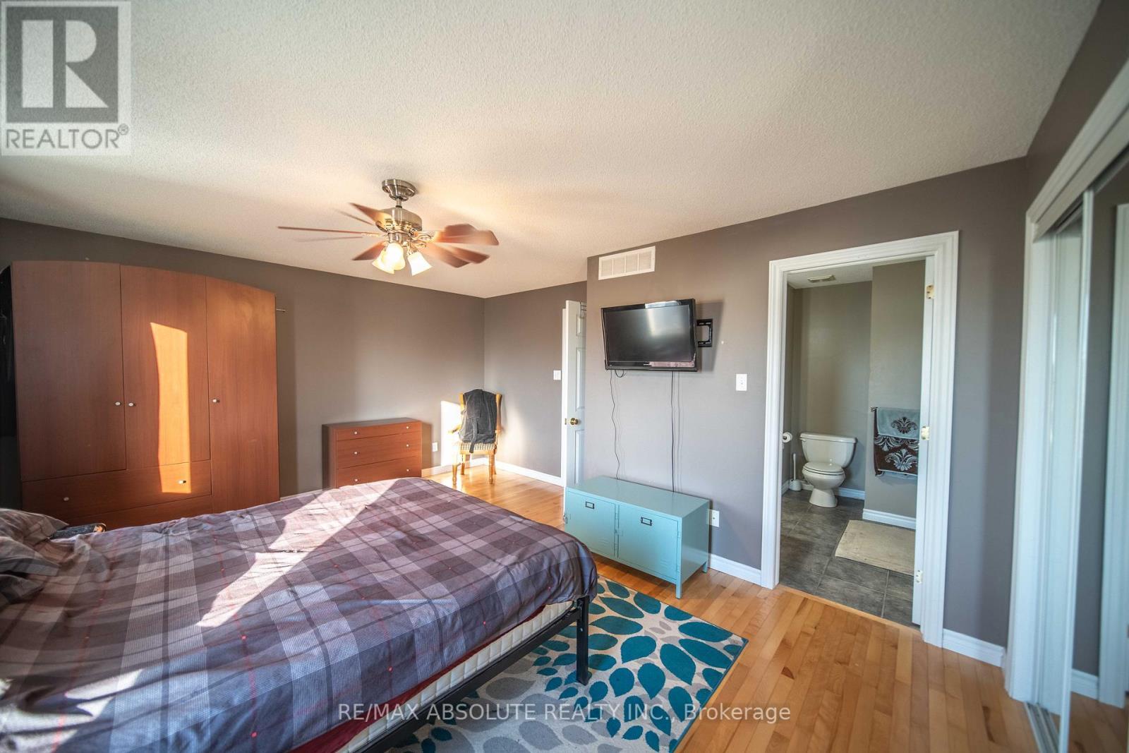 40 Roger Crescent, Casselman, ON - Indoor Photo Showing Bedroom