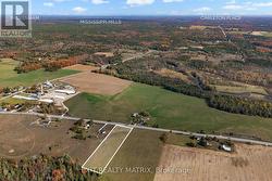 20 minutes to Almonte & 25 to Carleton Place -