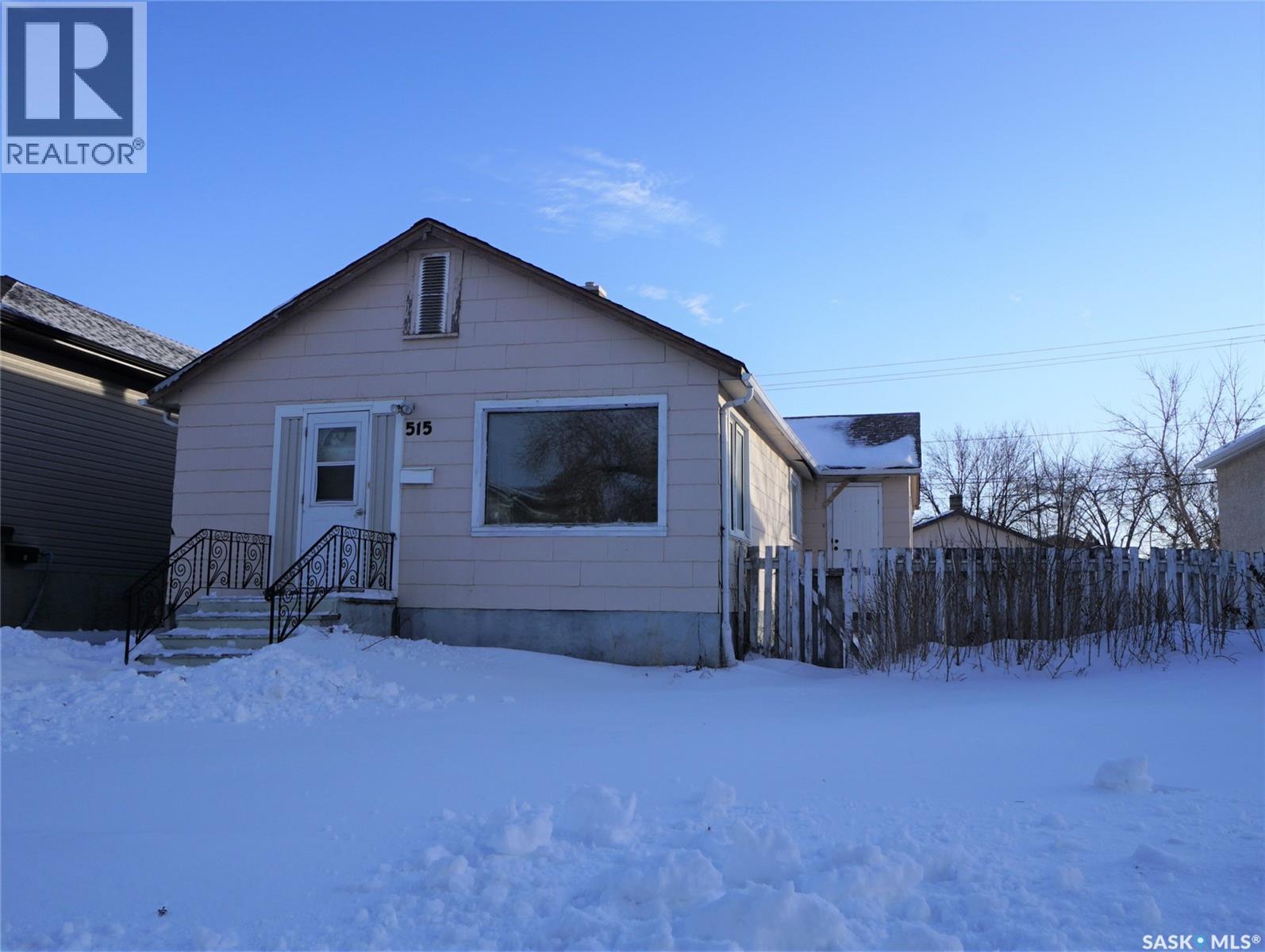 515 Osler Street, Regina, SK - Outdoor