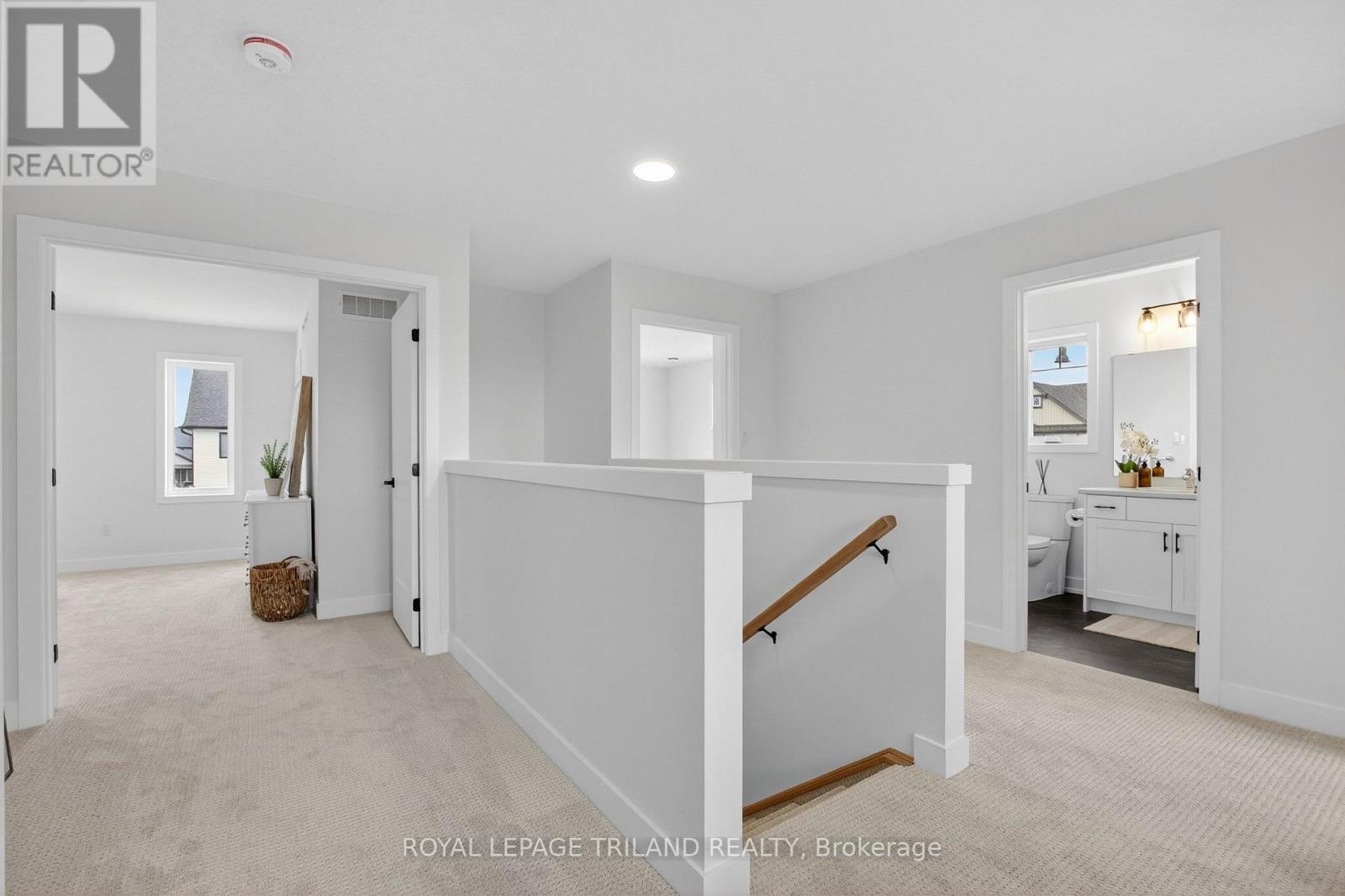 94 Styles Drive, St. Thomas, ON - Indoor Photo Showing Other Room