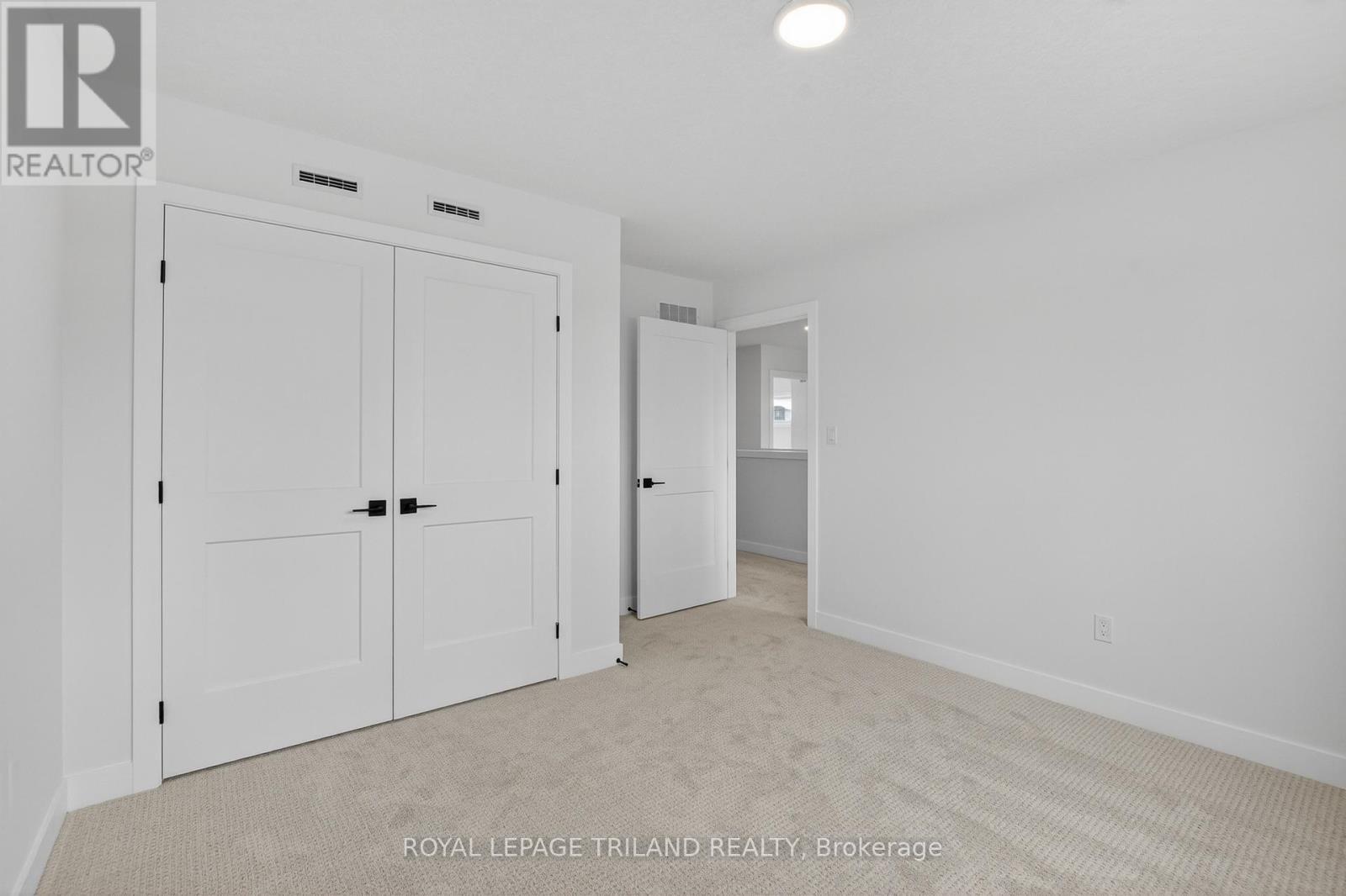 94 Styles Drive, St. Thomas, ON - Indoor Photo Showing Other Room