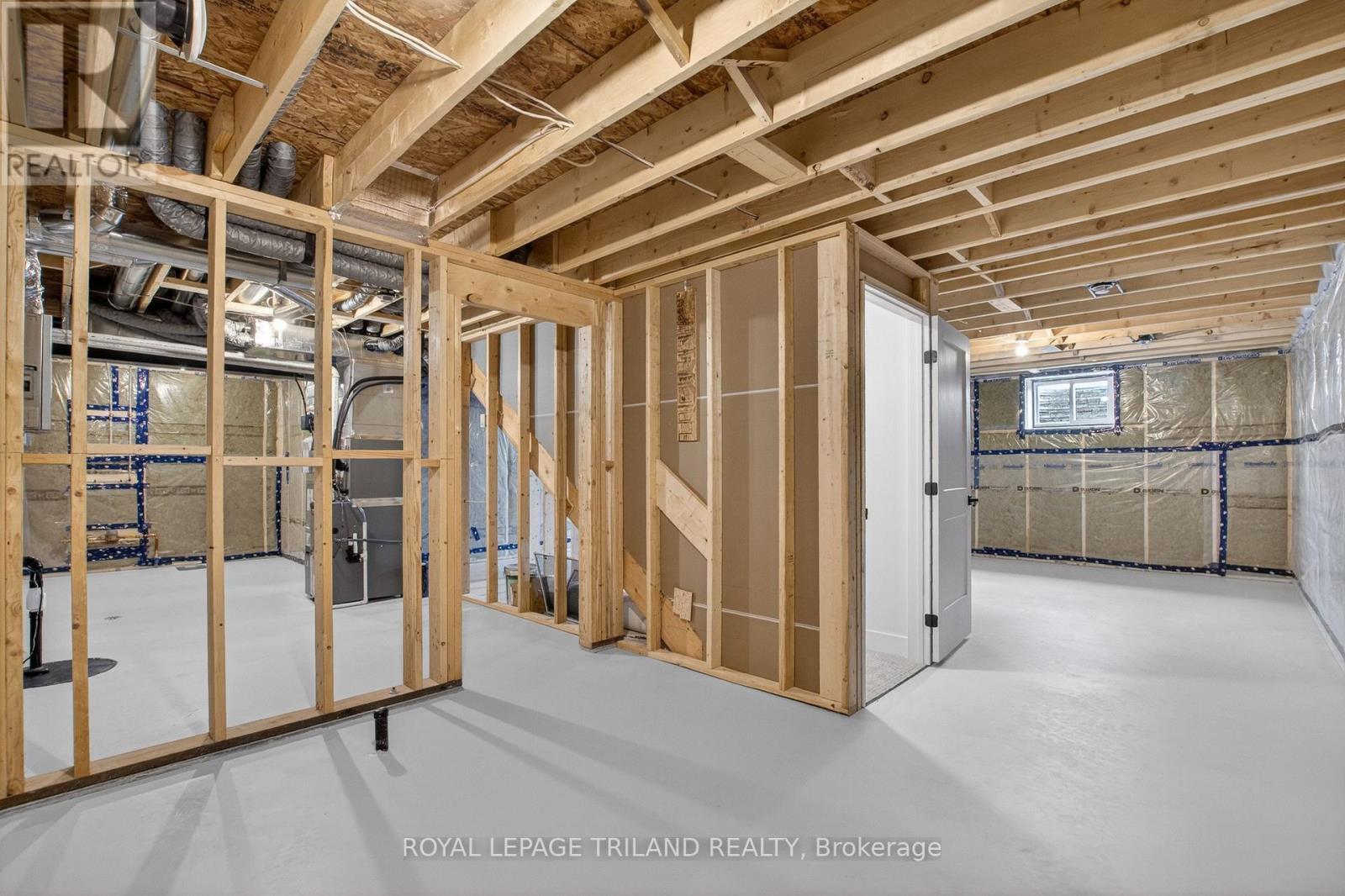 94 Styles Drive, St. Thomas, ON - Indoor