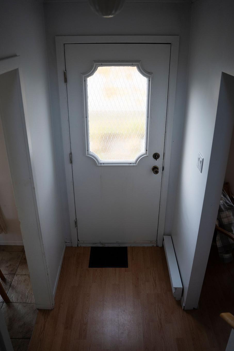 Hall - 1016 Rue De La Goélette, Havre-Saint-Pierre, QC - Indoor Photo Showing Other Room