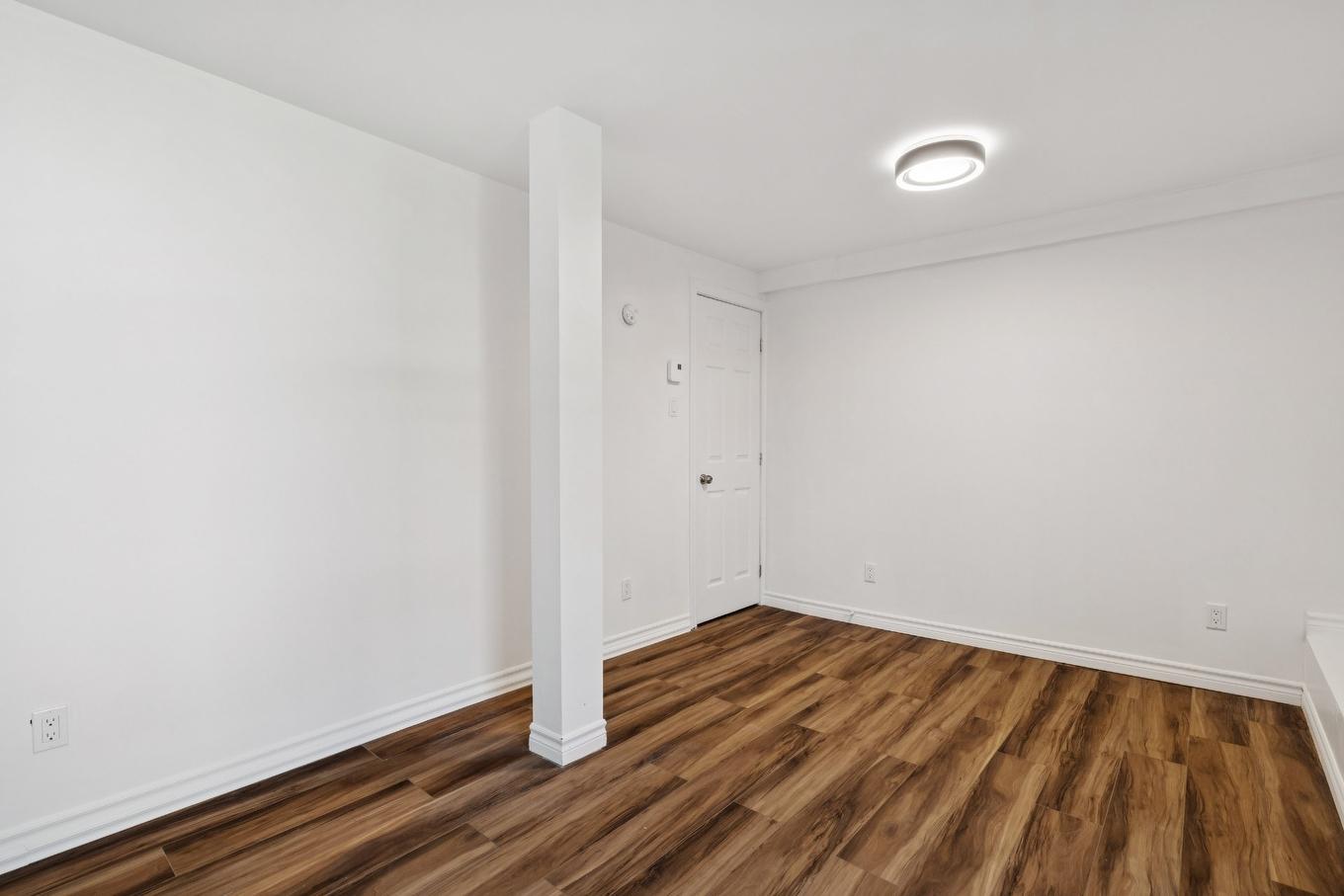 Bedroom - 3-1292 Ch. De L'Église, Saint-Polycarpe, QC - Indoor Photo Showing Other Room