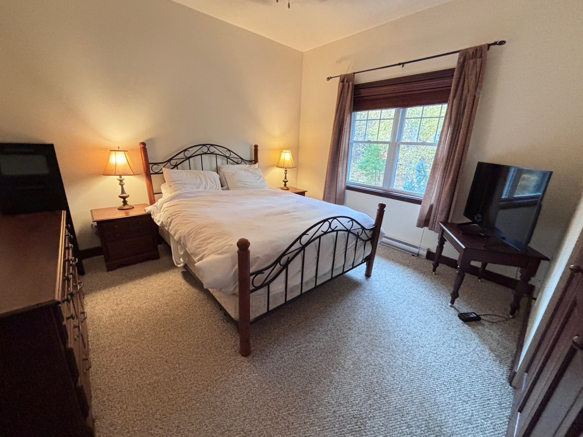 Bedroom - 10-270 Rue Du Mont-Plaisant, Mont-Tremblant, QC - Indoor Photo Showing Bedroom