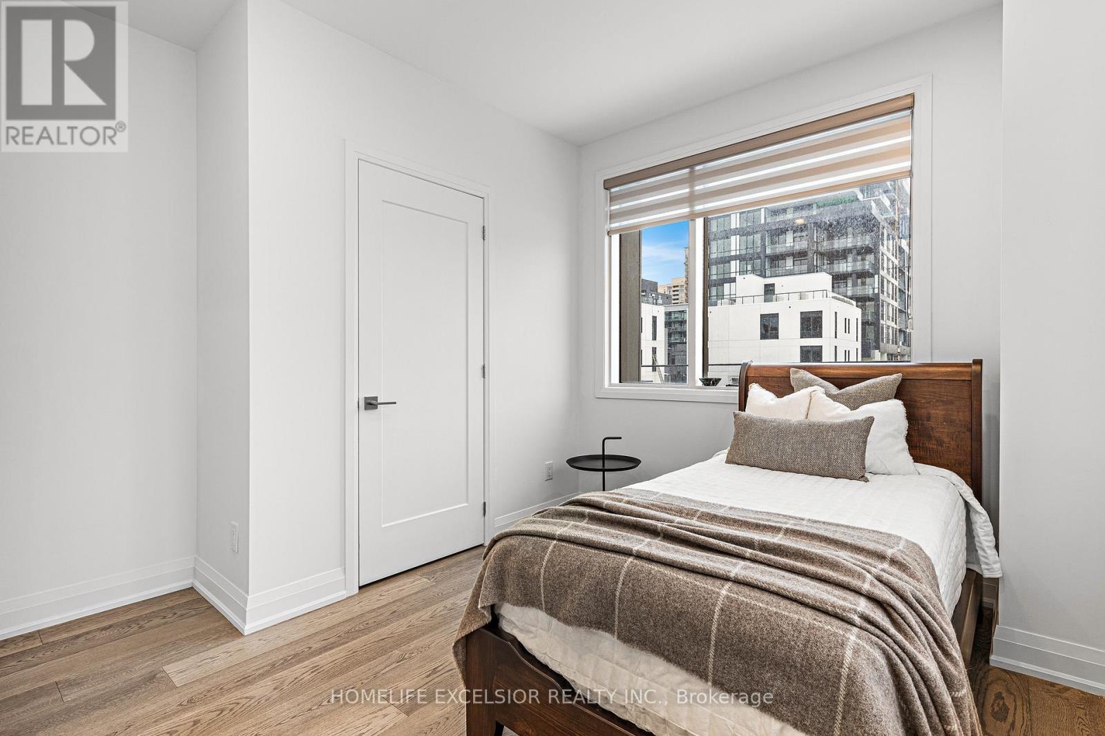 Unit 1 - 18 Greenbriar Road, Toronto, ON - Indoor Photo Showing Bedroom