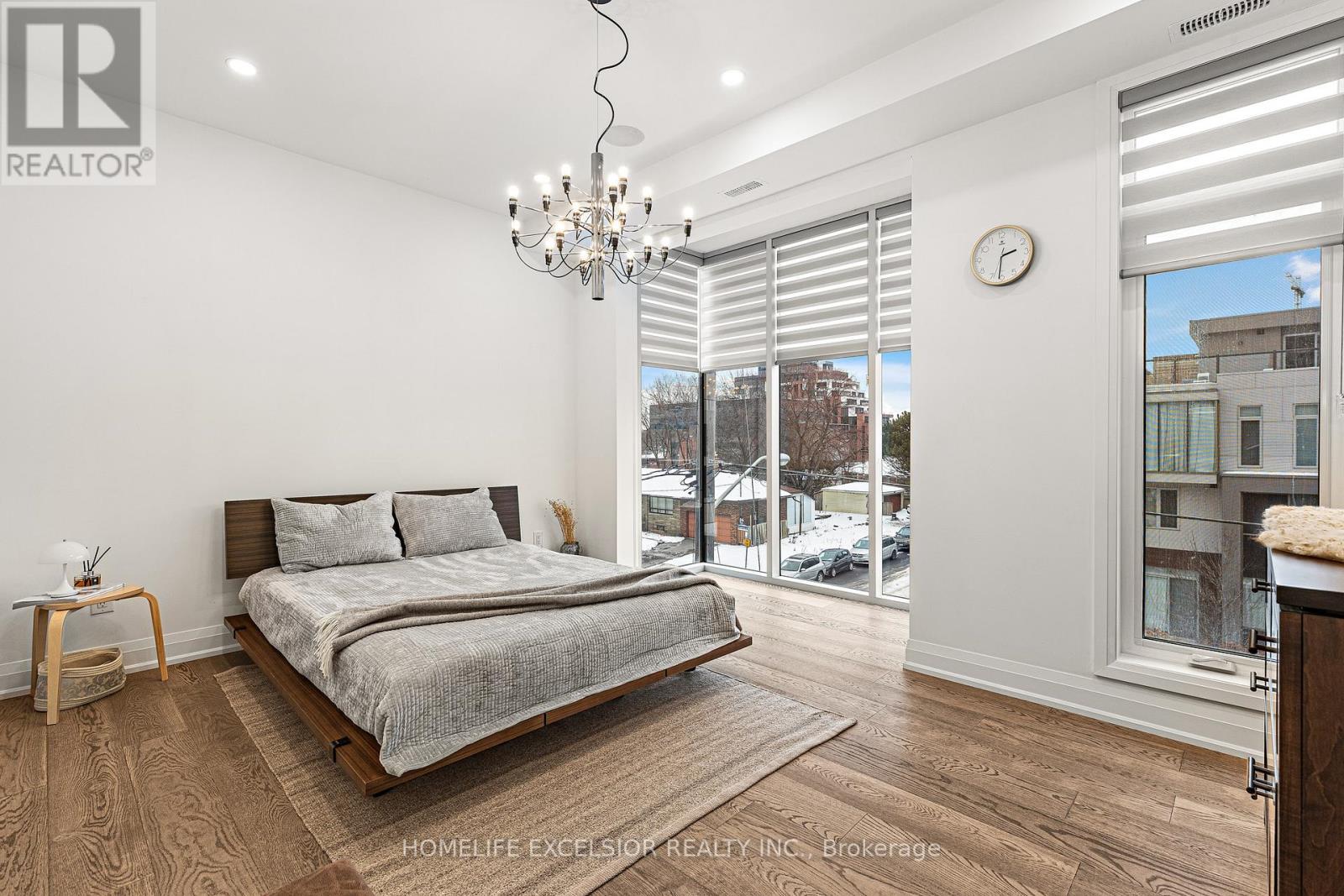 Unit 1 - 18 Greenbriar Road, Toronto, ON - Indoor Photo Showing Bedroom