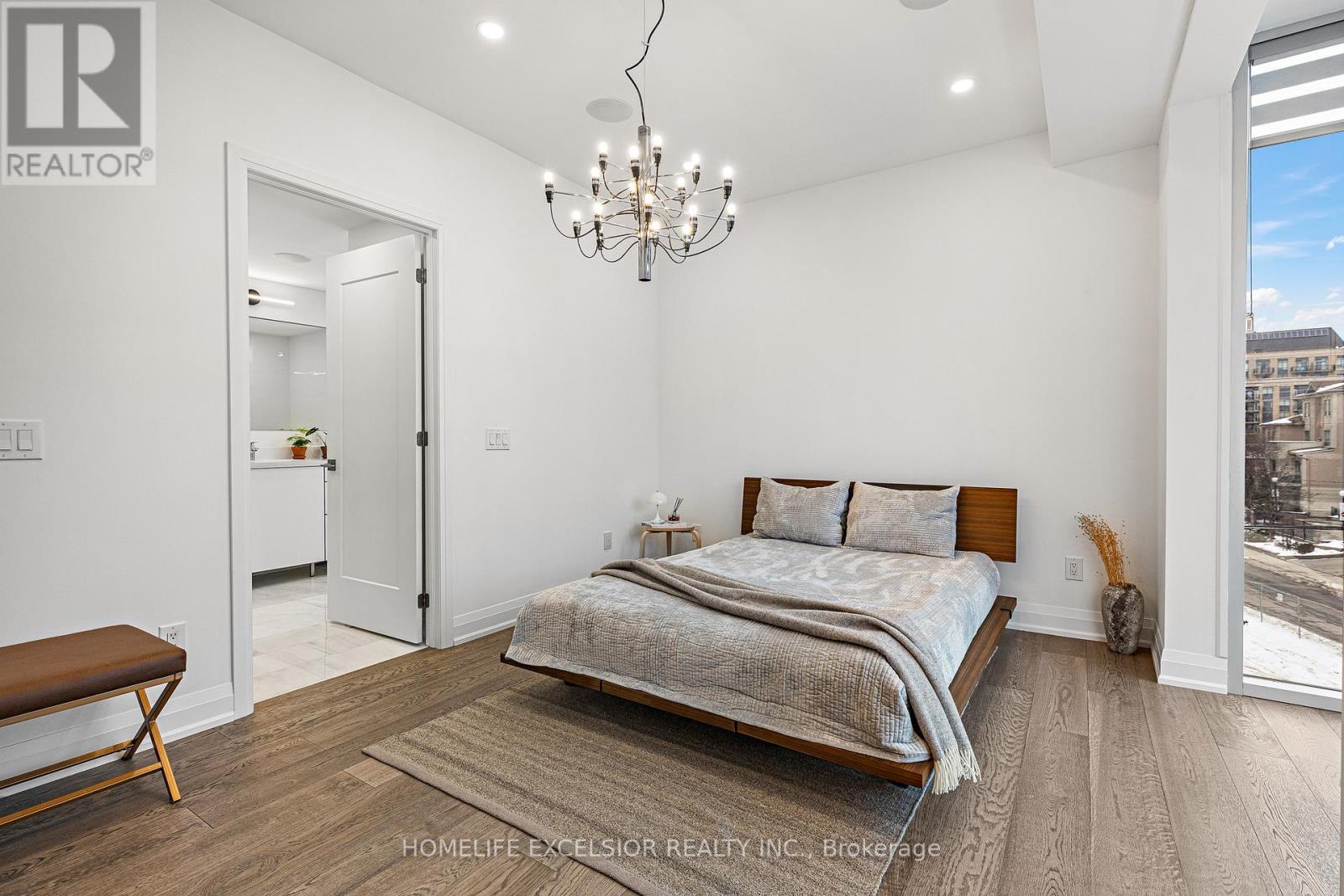 Unit 1 - 18 Greenbriar Road, Toronto, ON - Indoor Photo Showing Bedroom