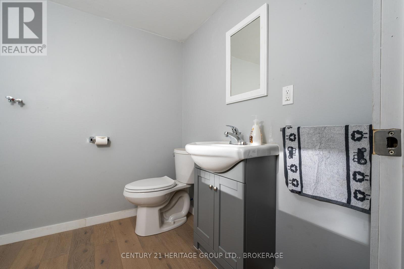 19 Mccrea Court E, Tweed (Hungerford (Twp)), ON - Indoor Photo Showing Bathroom