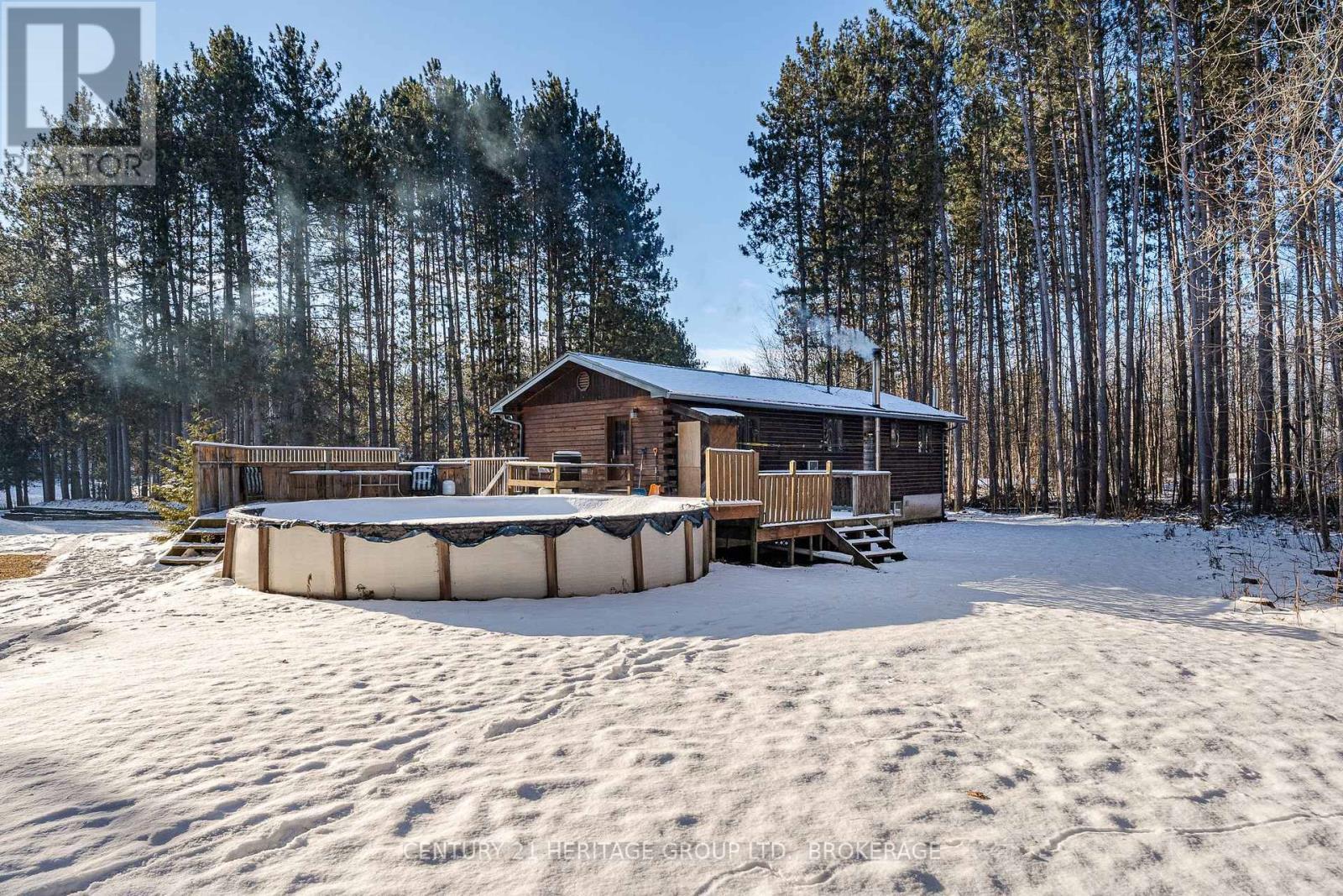 19 Mccrea Court E, Tweed (Hungerford (Twp)), ON - Outdoor With Above Ground Pool