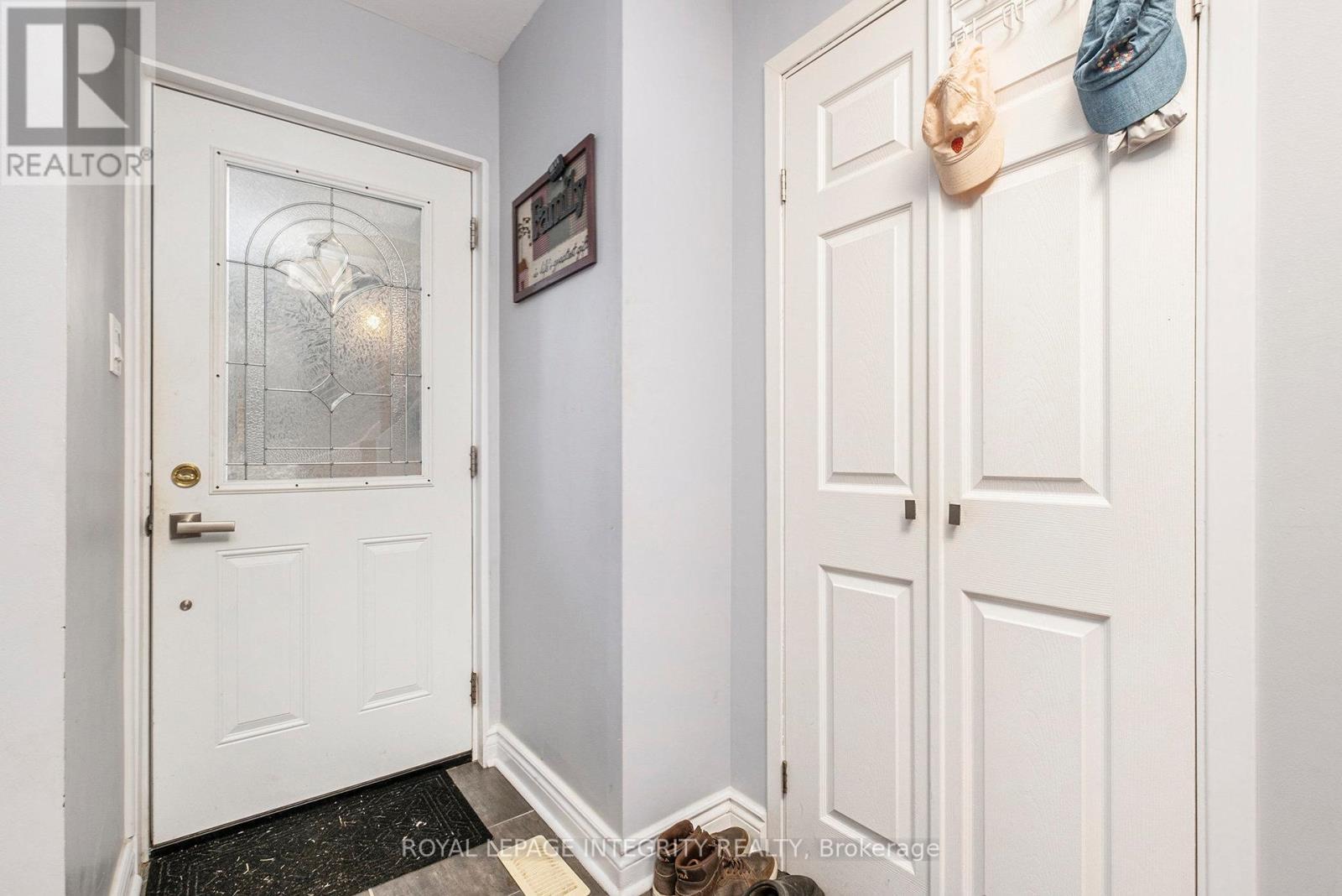 45 Raftus Square, Ottawa, ON - Indoor Photo Showing Other Room