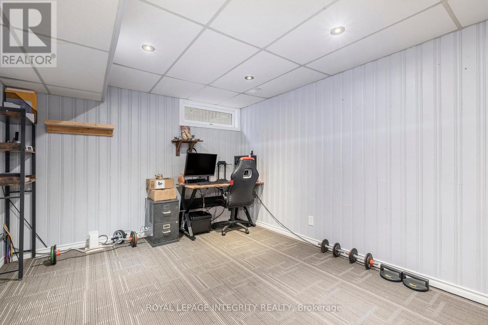 45 Raftus Square, Ottawa, ON - Indoor