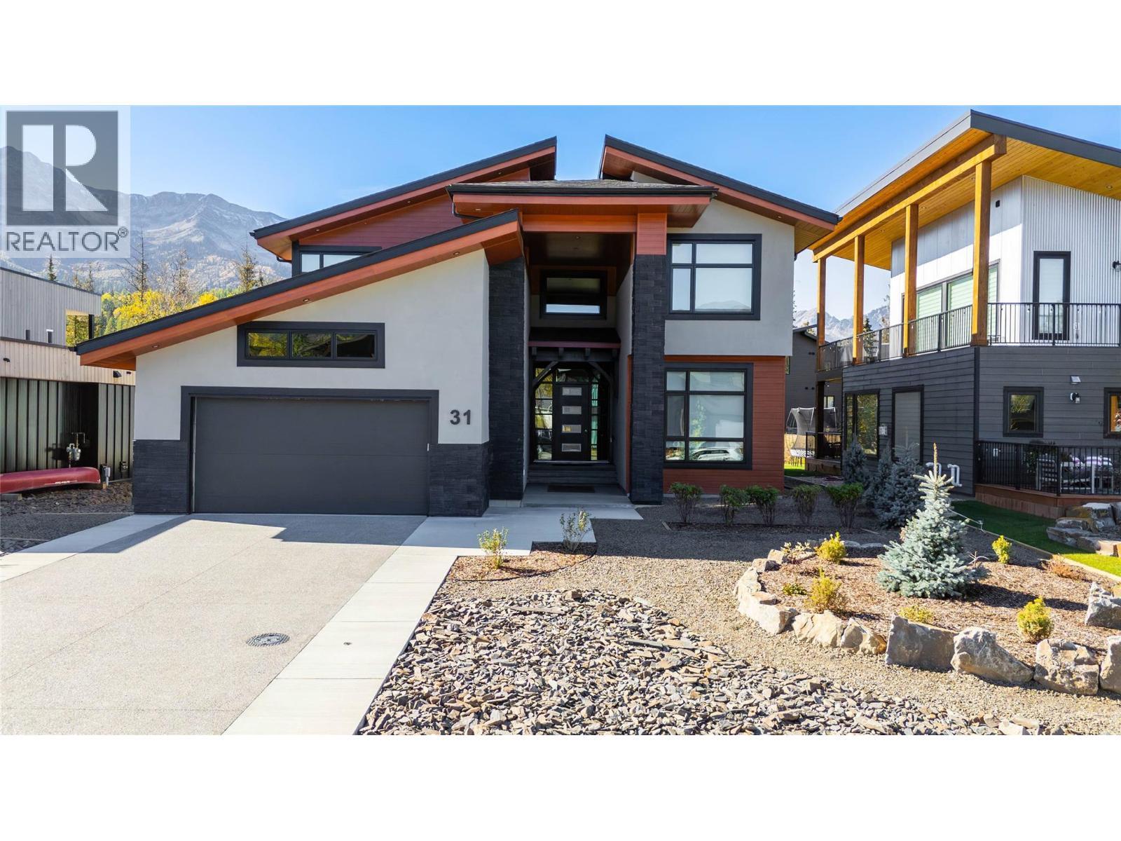 31 Mammoth Drive, Fernie, BC - Outdoor With Facade