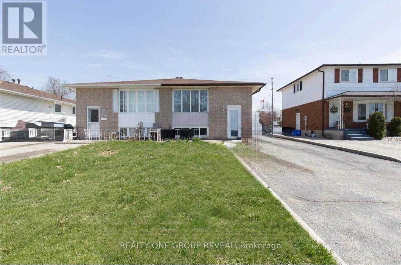 56 Bakersfield Drive, Cambridge, ON - Outdoor