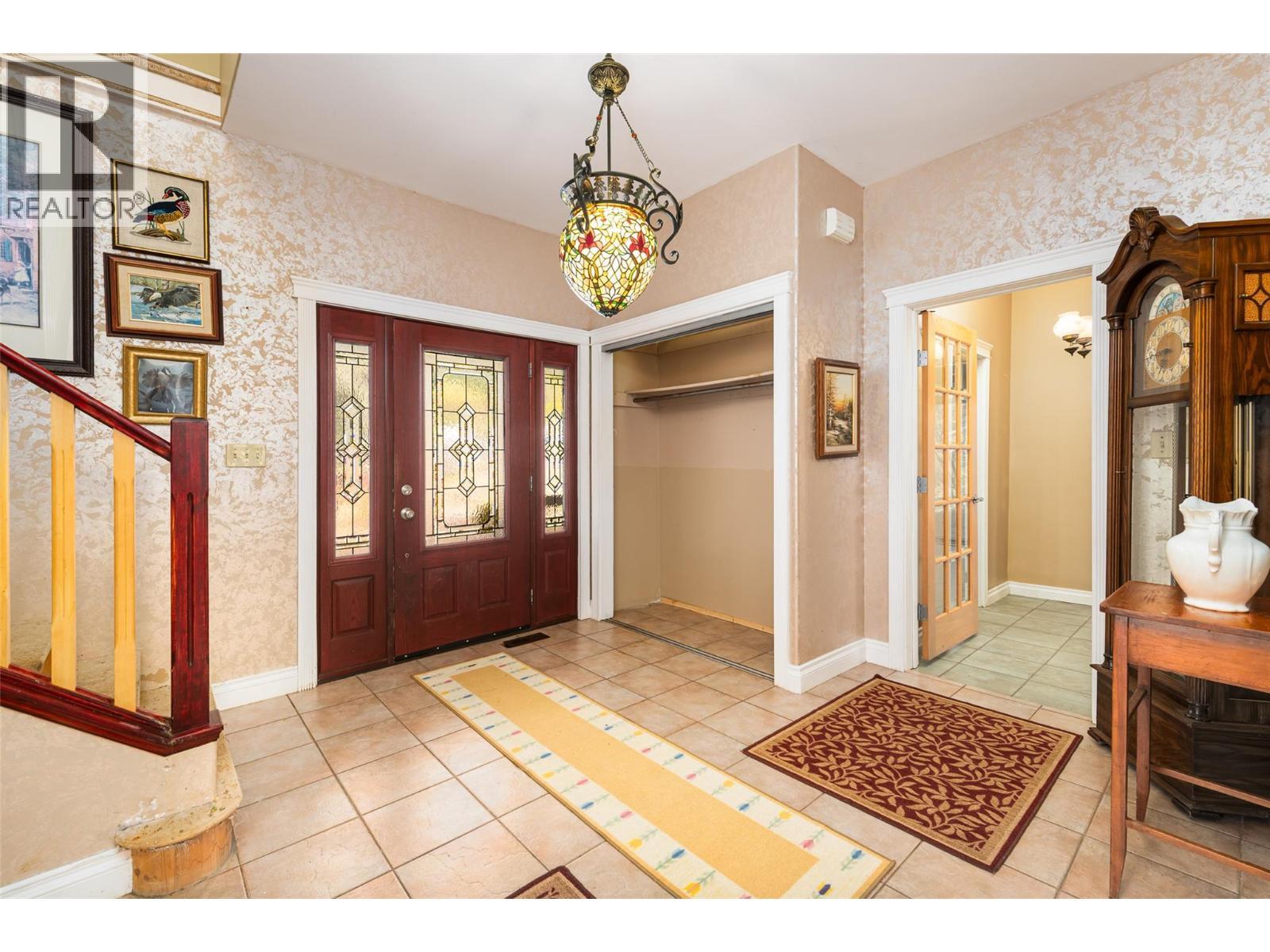 5662 3A Highway, Wynndel, BC - Indoor Photo Showing Other Room